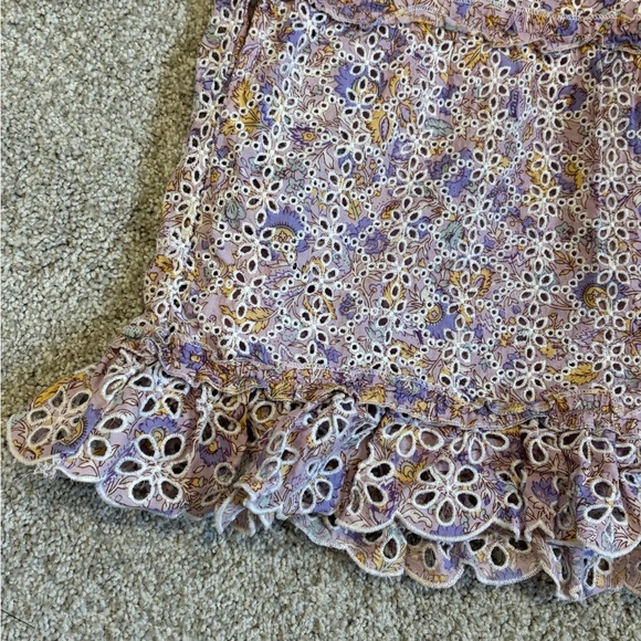 House Of Harlow Eyelet Ruffle Mini Dress Small Lavender Floral - Picture 2 of 5